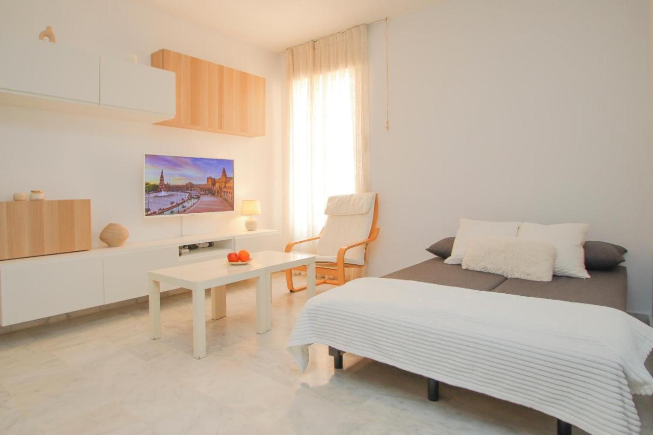 Spacious 2-Bedroom Apartment - Walk To Isla Magica - Ac - Premium Bed